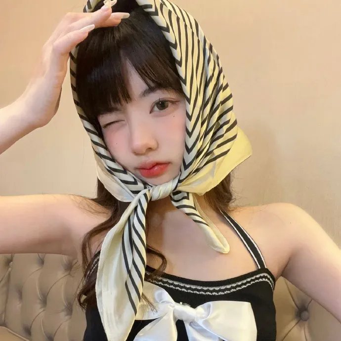 漆黑塔林